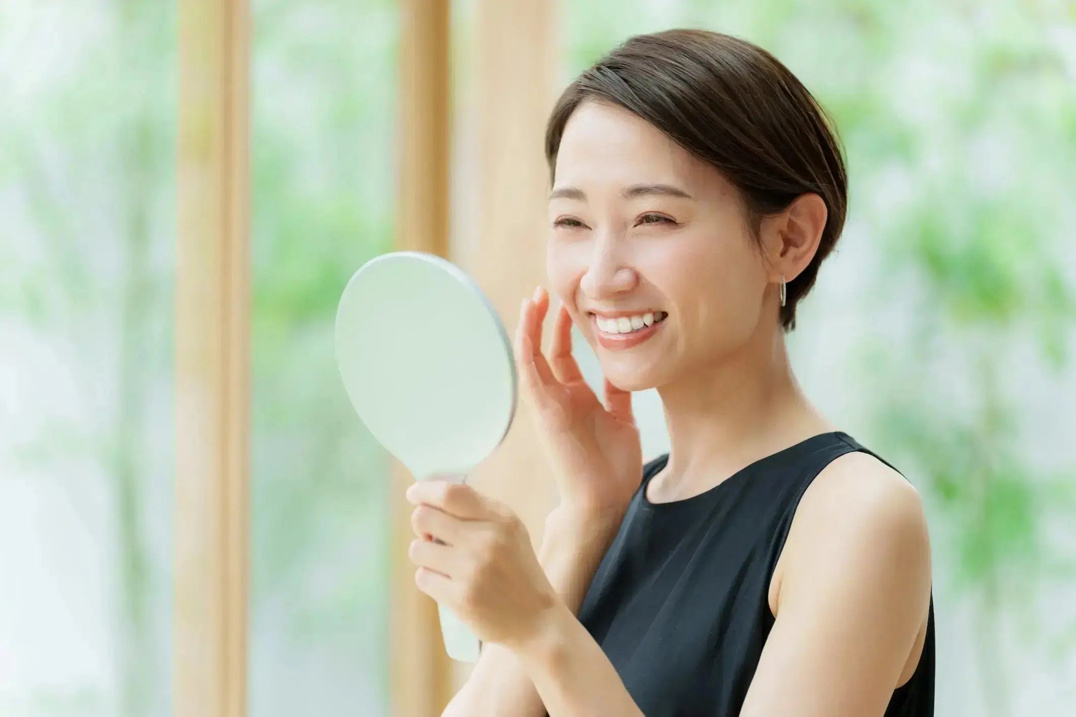40代女性のためのボーンブロス活用術｜ホルモンバランスと美肌の関係 - ONKIT